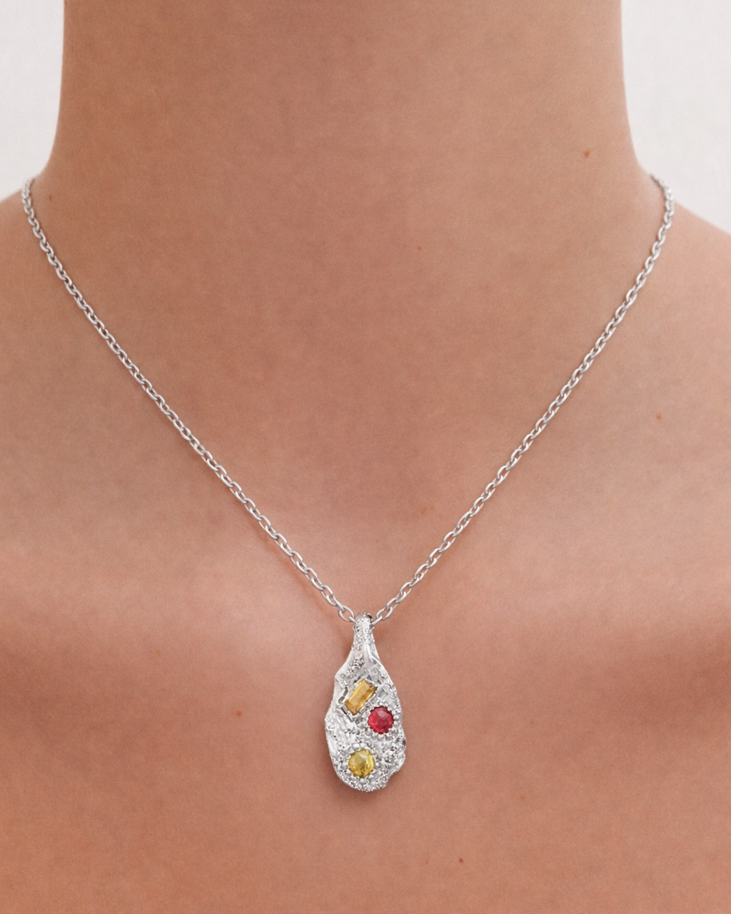 Pirra Pendant