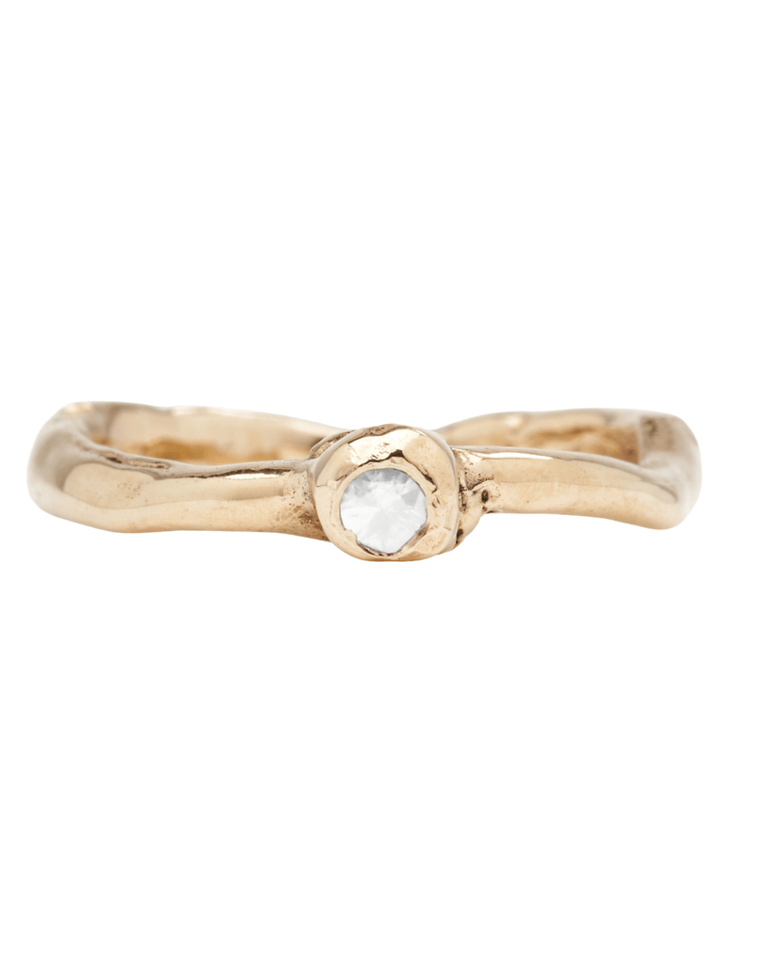 Vaha Ring With Sapphire