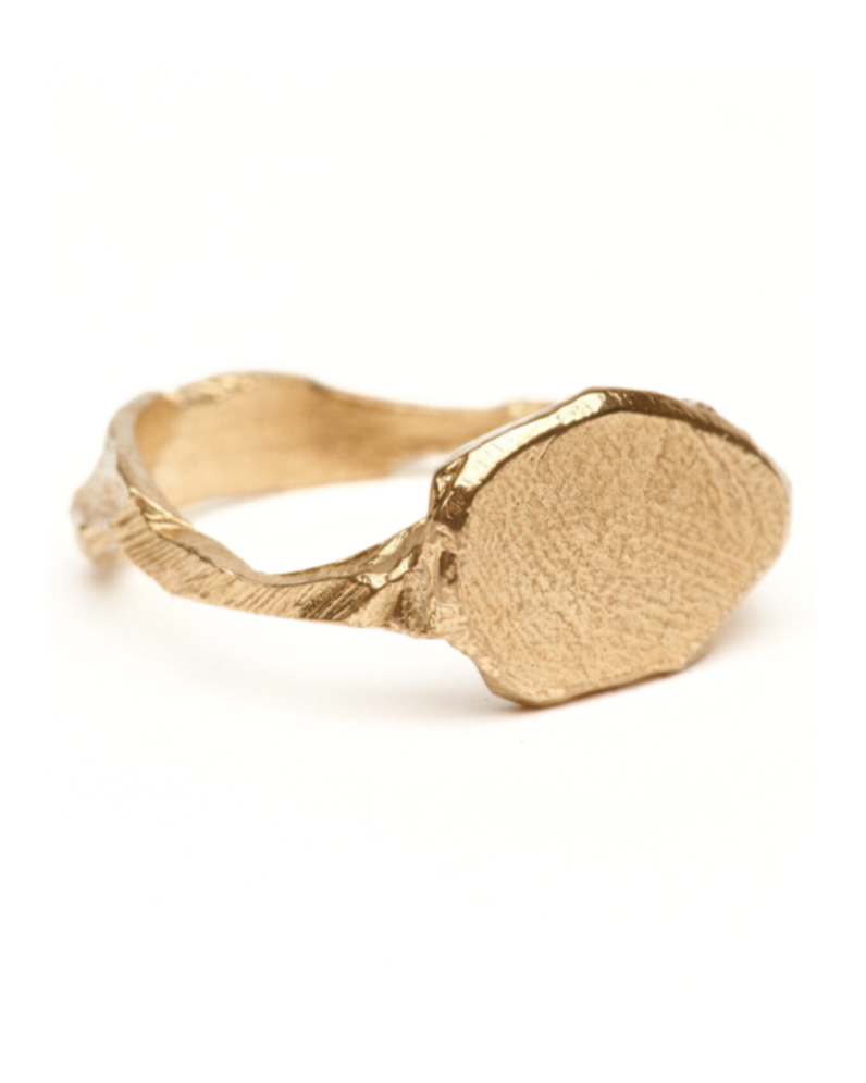 Petite Signet Gold