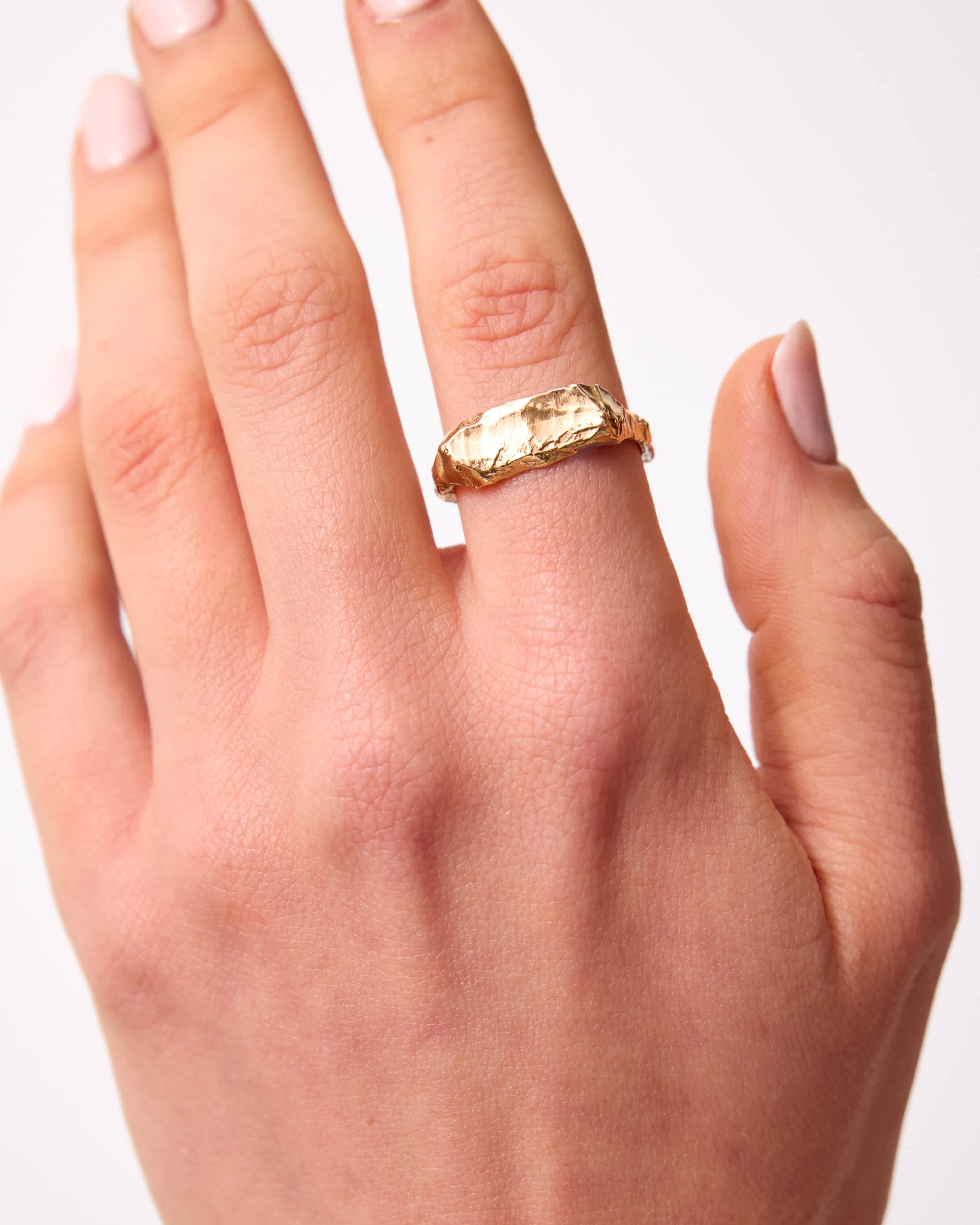 Feliu Ring Gold