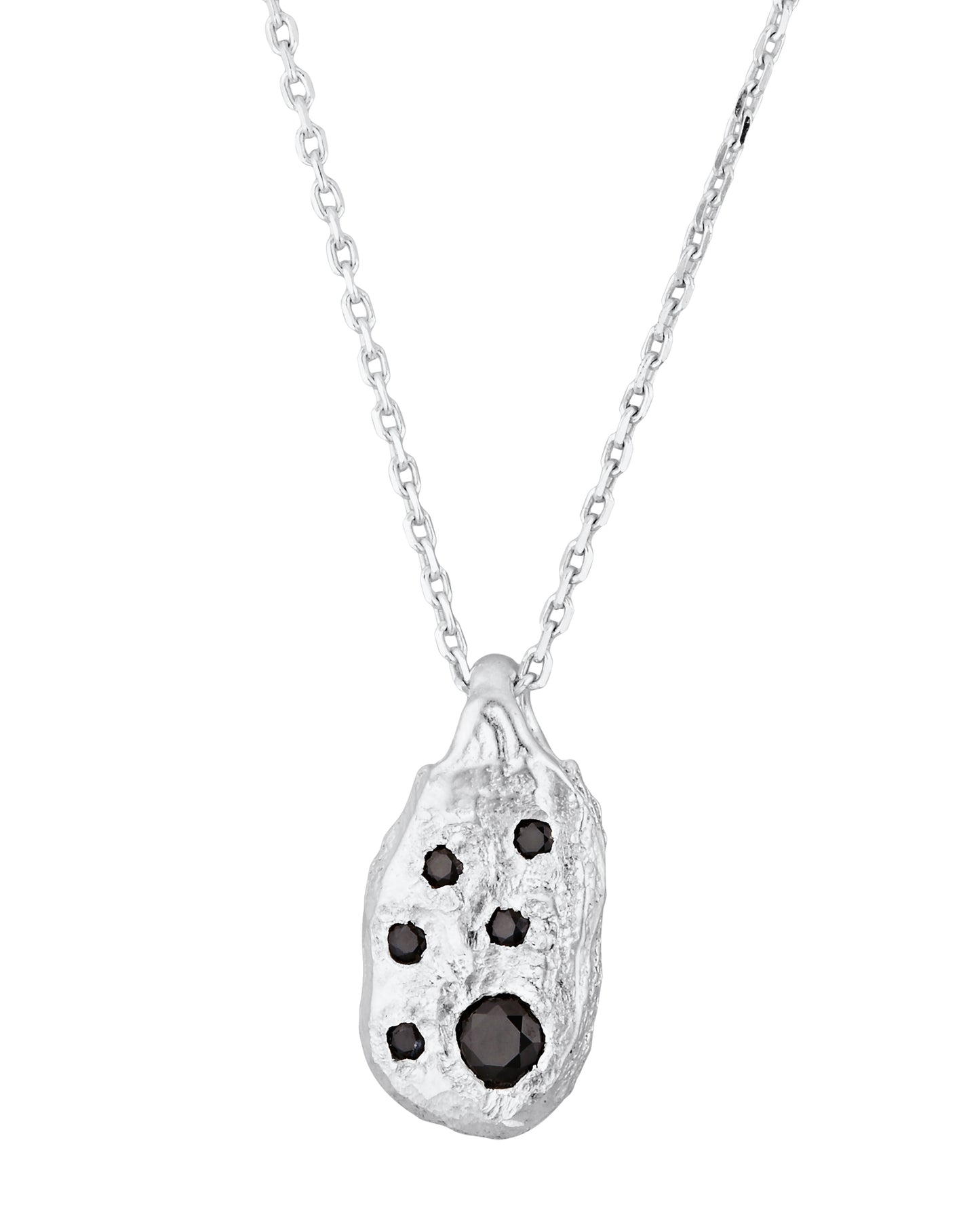Dachi Pendant