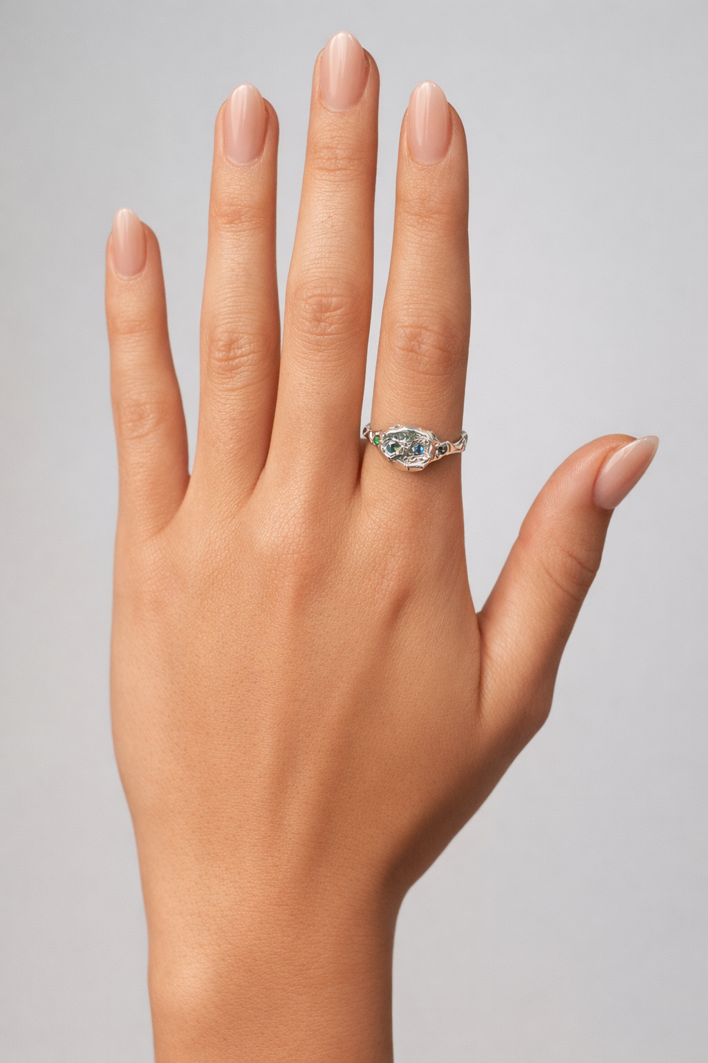 Calala With Sapphires