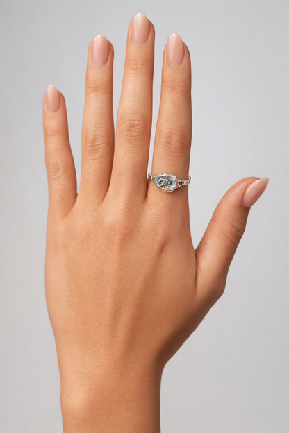 Calala With Sapphires