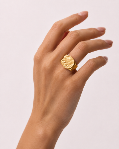 Crevice Ring