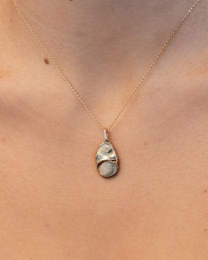 Kans Necklace Gold