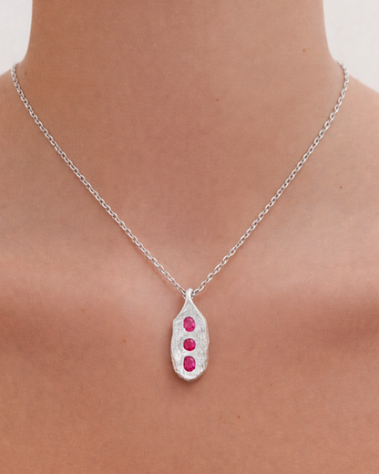 Rayah Pendant