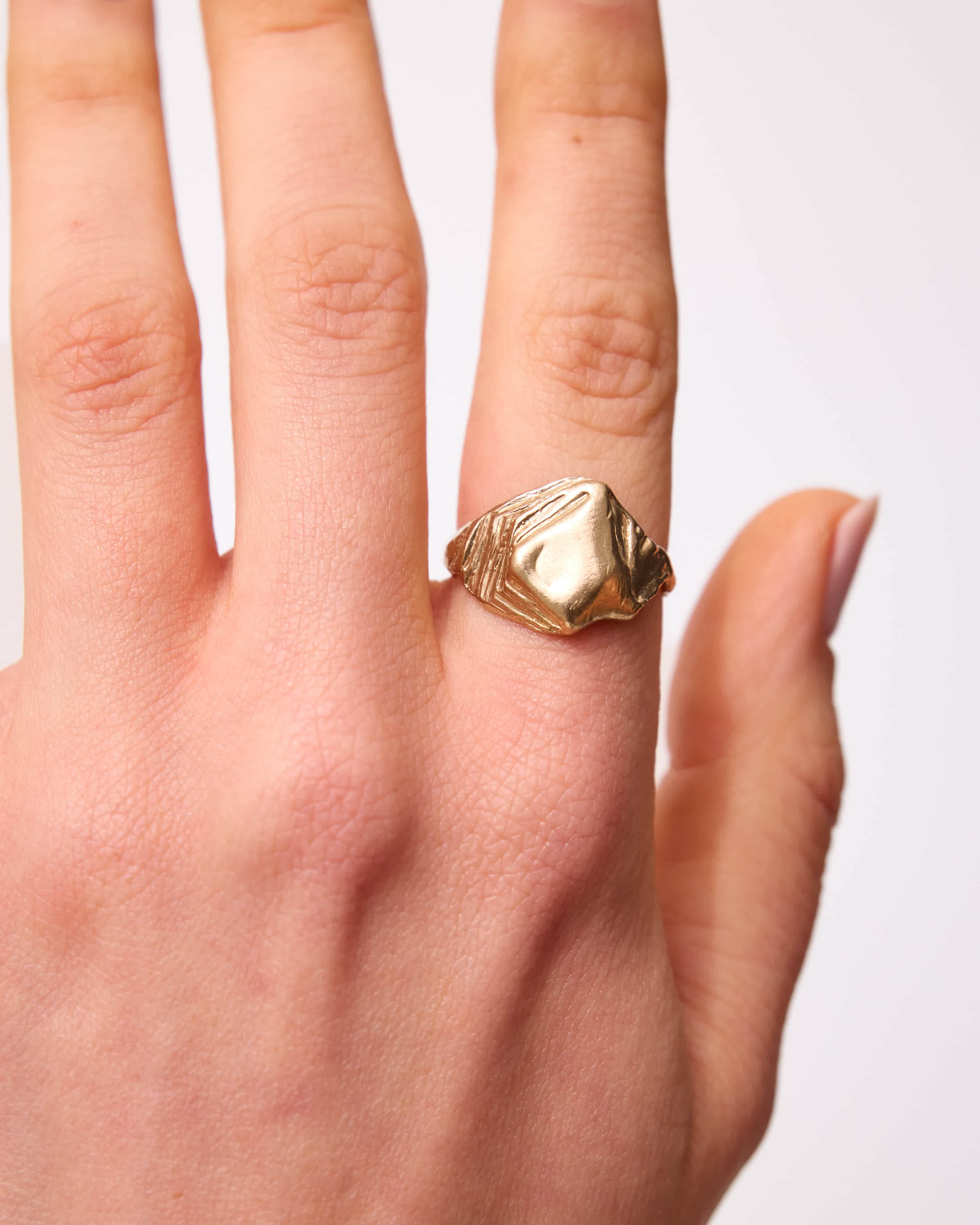 Ruby Ring Gold