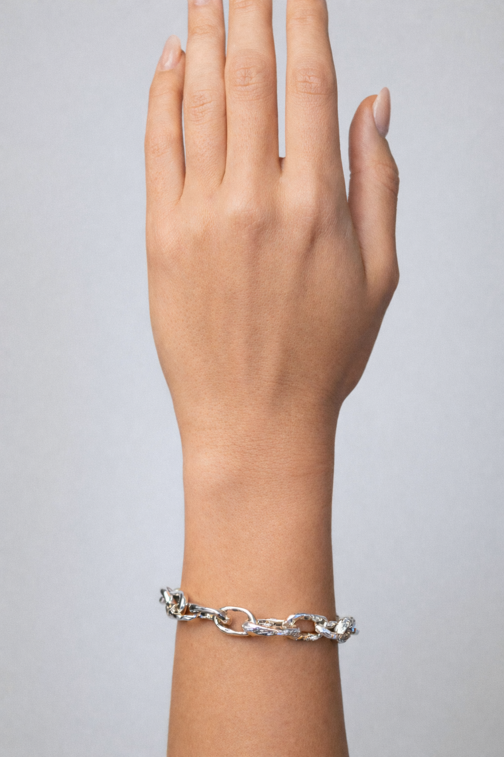 Tanu Bracelet 001
