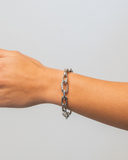Tanu Bracelet 001