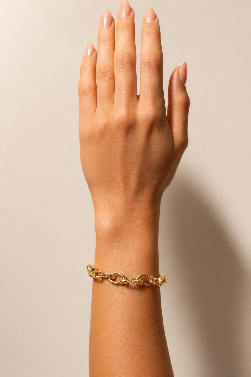 Tanu Bracelet Gold