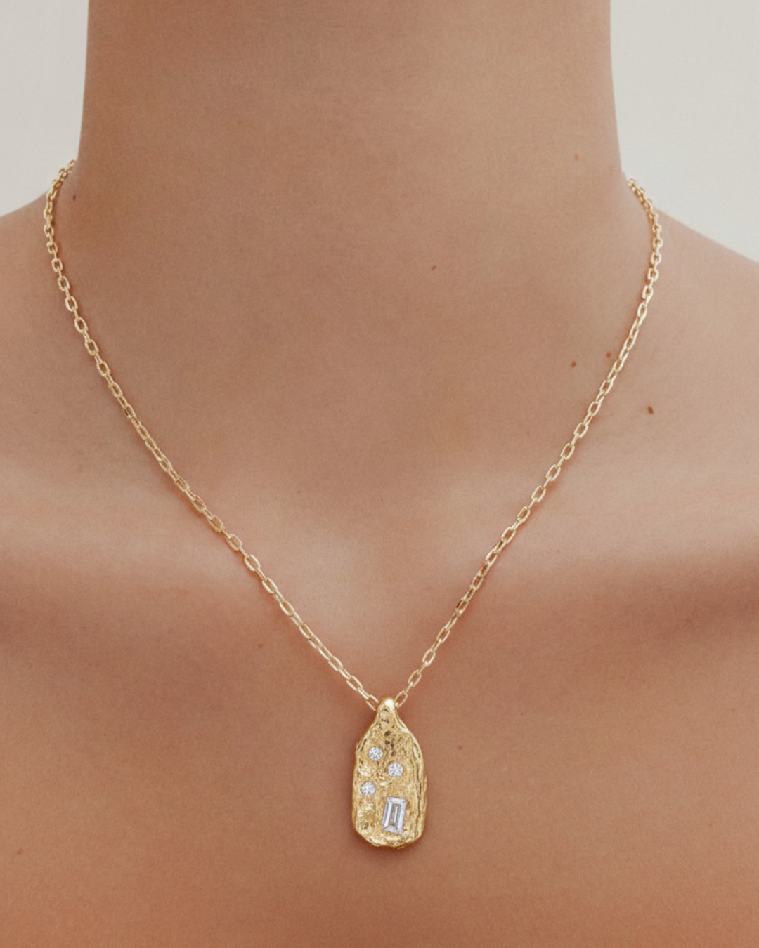 Trani Pendant