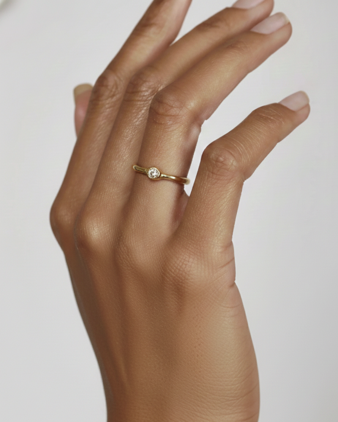 Vaha Ring With Diamond